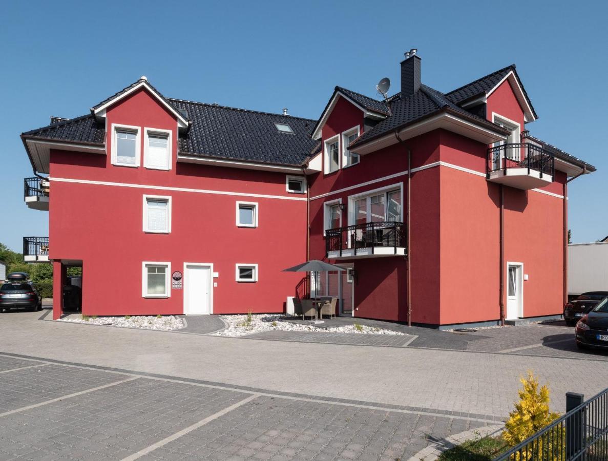 Апартаменти Rotes Haus Krabbe - Whg 2 Цингст Екстер'єр фото